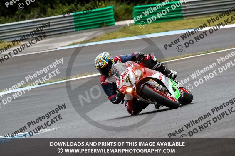 estoril;event digital images;motorbikes;no limits;peter wileman photography;portugal;trackday;trackday digital images